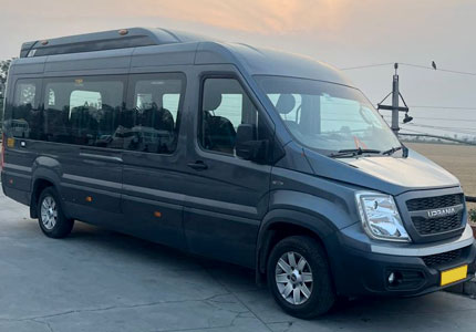 Book 17 Seater Urbania